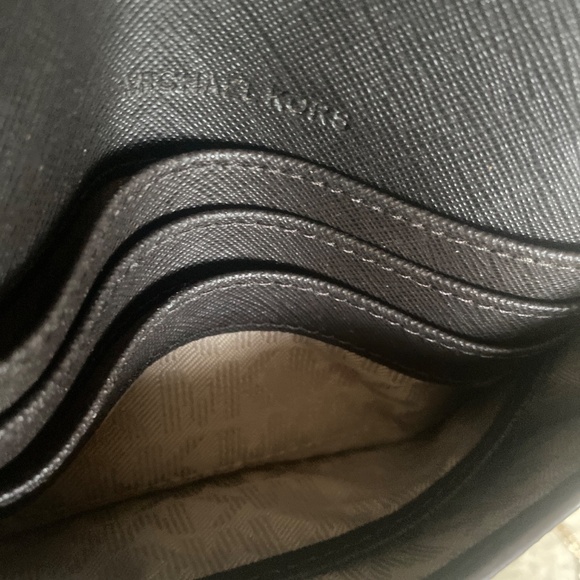 NWOT, Michael Kors Brown Signature Canvas 2-in-1 wallet and card holder w chain - Picture 7 of 12